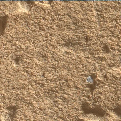 Sol 3971: Mars Hand Lens Imager (MAHLI)