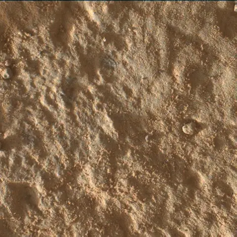 Sol 3971: Mars Hand Lens Imager (MAHLI)