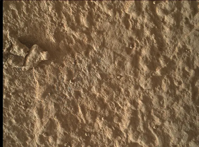 Sol 3971: Mars Hand Lens Imager (MAHLI)
