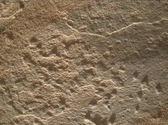 Sol 3971: Mars Hand Lens Imager (MAHLI)
