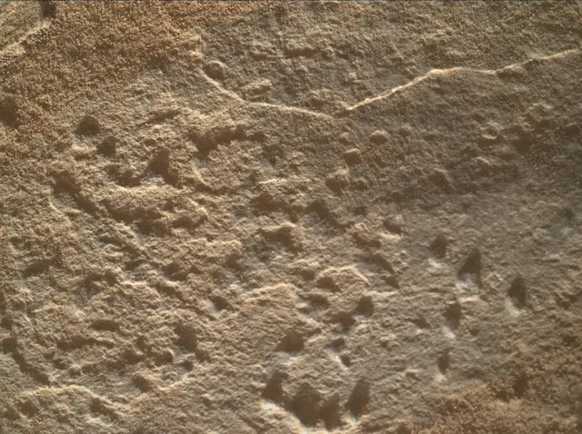 Sol 3971: Mars Hand Lens Imager (MAHLI)