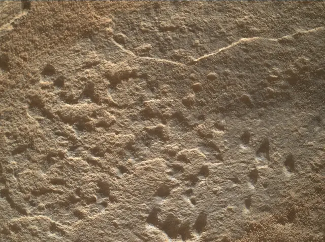 Sol 3971: Mars Hand Lens Imager (MAHLI)