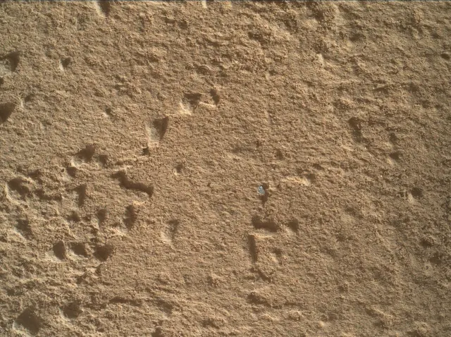 Sol 3971: Mars Hand Lens Imager (MAHLI)