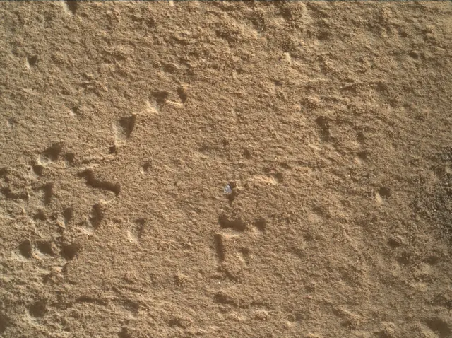 Sol 3971: Mars Hand Lens Imager (MAHLI)
