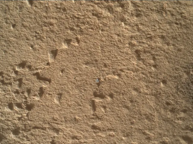 Sol 3971: Mars Hand Lens Imager (MAHLI)