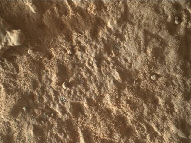 Sol 3971: Mars Hand Lens Imager (MAHLI)