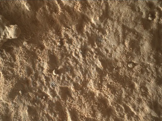 Sol 3971: Mars Hand Lens Imager (MAHLI)