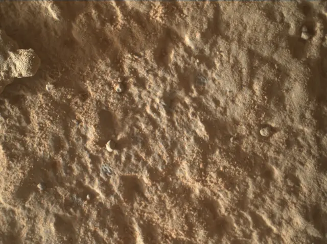 Sol 3971: Mars Hand Lens Imager (MAHLI)