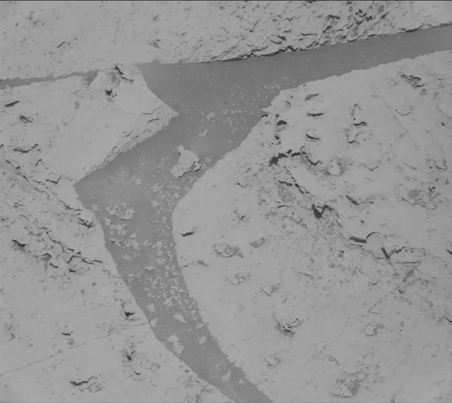 Sol 3972: Mast Camera (Mastcam)