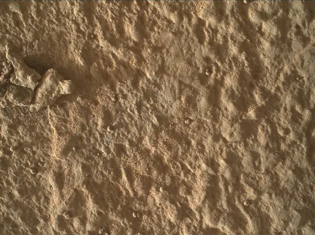 Sol 3972: Mars Hand Lens Imager (MAHLI)