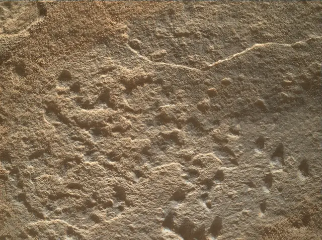 Sol 3972: Mars Hand Lens Imager (MAHLI)