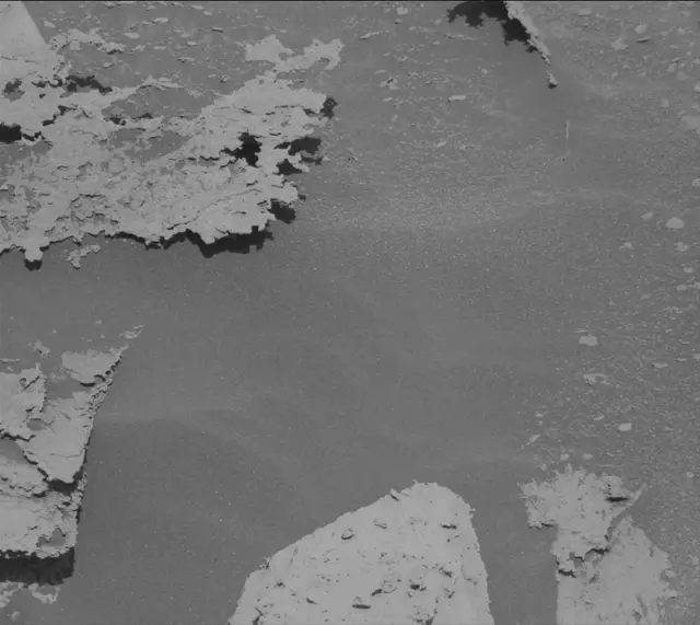 Sol 3973: Mast Camera (Mastcam)