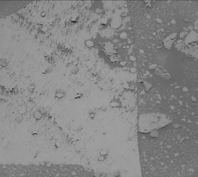 Sol 3973: Mast Camera (Mastcam)