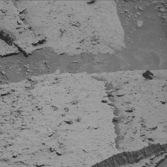 Sol 3974: Mast Camera (Mastcam)