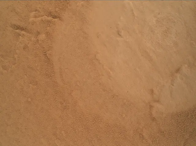 Sol 3975: Mars Hand Lens Imager (MAHLI)