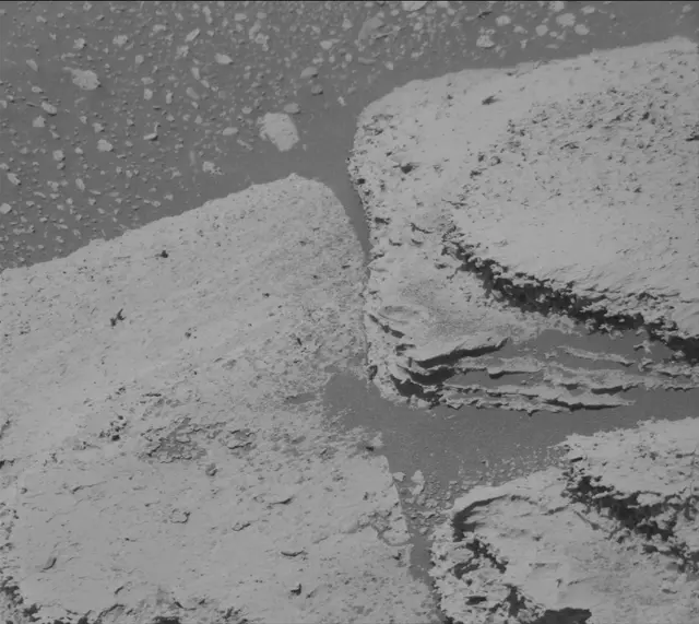 Sol 3976: Mast Camera (Mastcam)