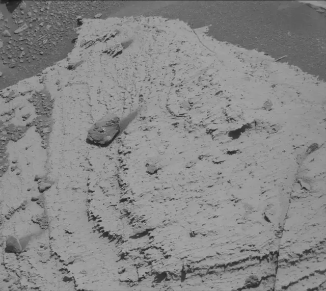 Sol 3977: Mast Camera (Mastcam)