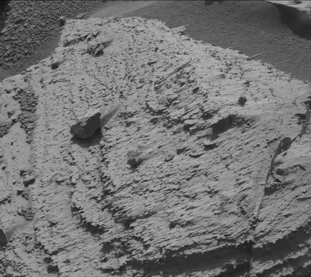 Sol 3977: Mast Camera (Mastcam)