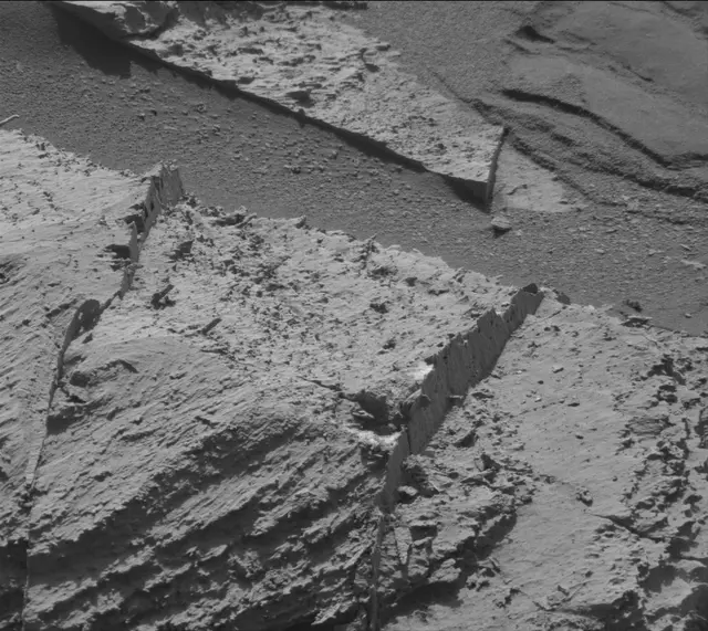 Sol 3977: Mast Camera (Mastcam)