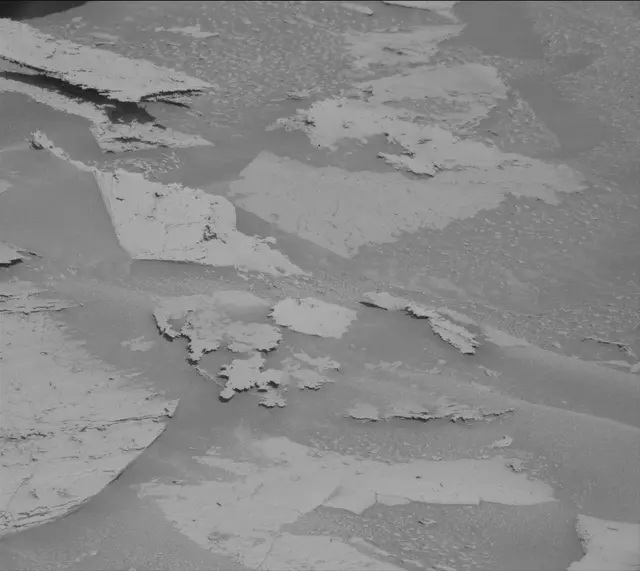 Sol 3977: Mast Camera (Mastcam)