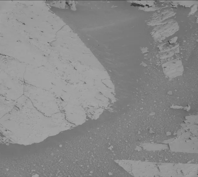 Sol 3977: Mast Camera (Mastcam)