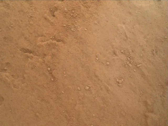 Sol 3978: Mars Hand Lens Imager (MAHLI)