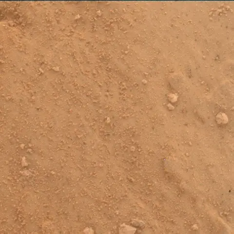Sol 3978: Mars Hand Lens Imager (MAHLI)