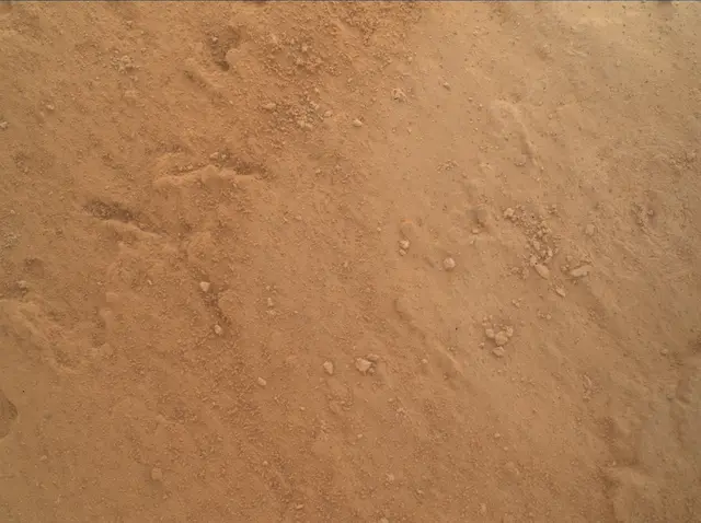 Sol 3978: Mars Hand Lens Imager (MAHLI)