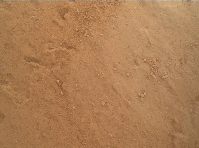 Sol 3978: Mars Hand Lens Imager (MAHLI)