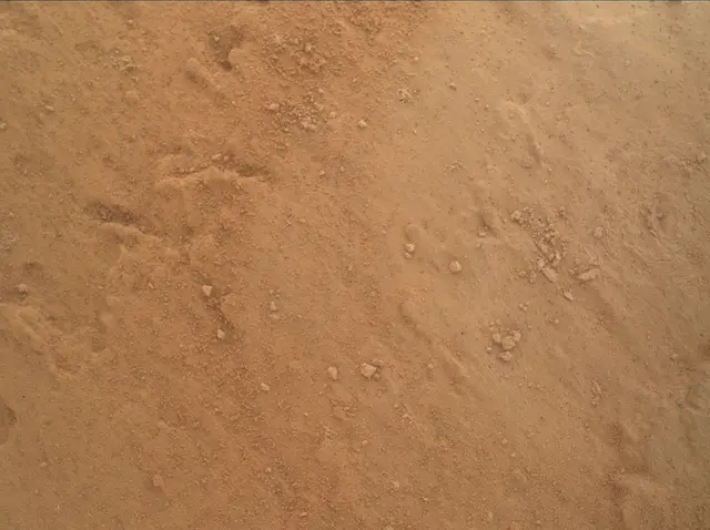 Sol 3978: Mars Hand Lens Imager (MAHLI)