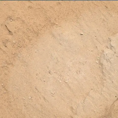 Sol 3978: Mars Hand Lens Imager (MAHLI)