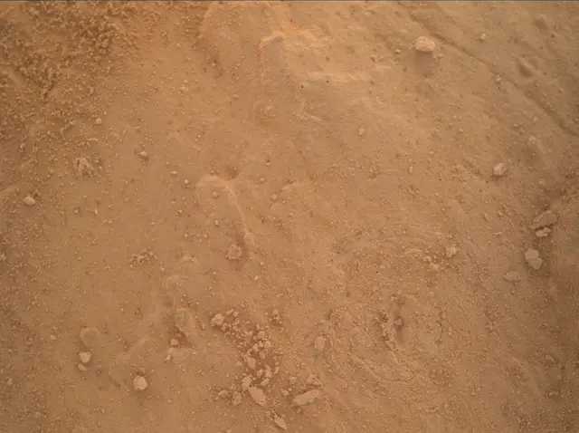 Sol 3978: Mars Hand Lens Imager (MAHLI)