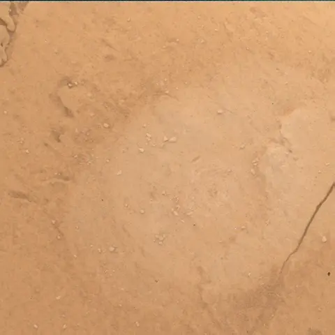 Sol 3978: Mars Hand Lens Imager (MAHLI)