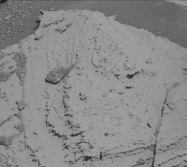 Sol 3979: Mast Camera (Mastcam)