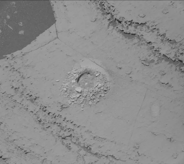 Sol 3982: Mast Camera (Mastcam)