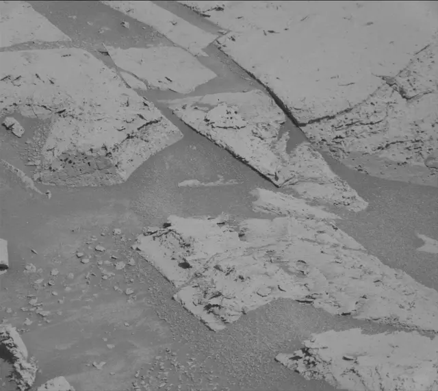 Sol 3983: Mast Camera (Mastcam)