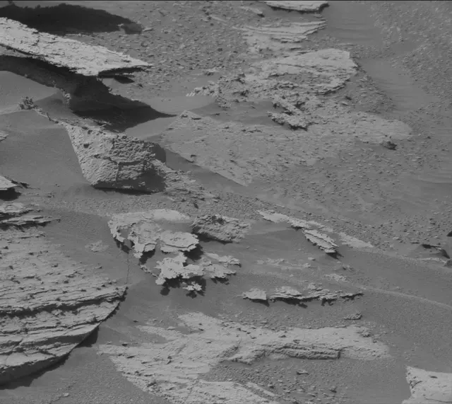 Sol 3983: Mast Camera (Mastcam)