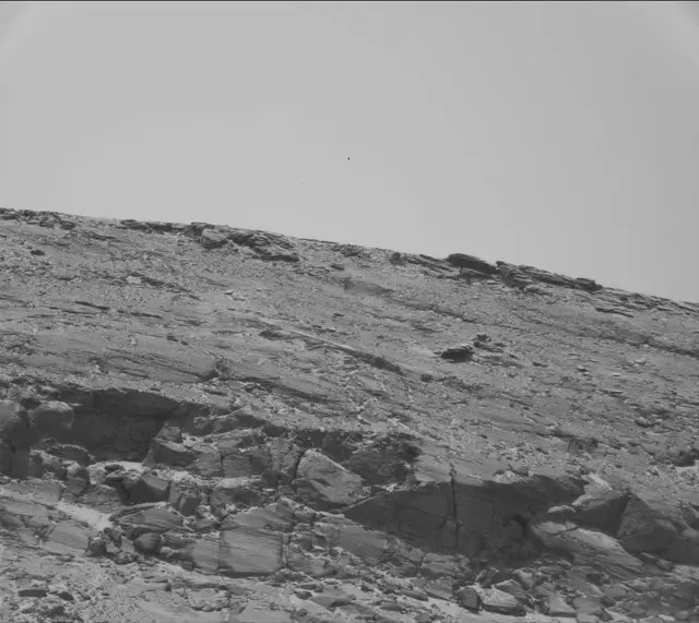 Sol 3983: Mast Camera (Mastcam)