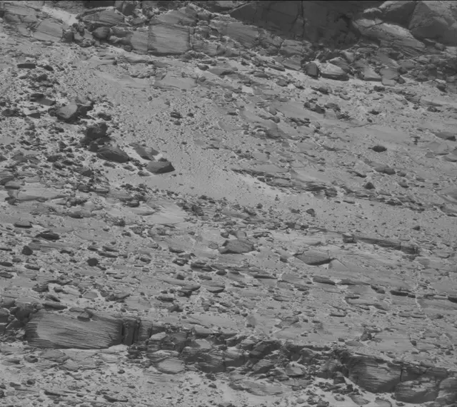 Sol 3983: Mast Camera (Mastcam)