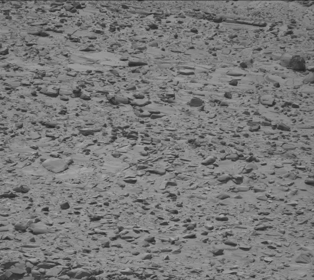 Sol 3983: Mast Camera (Mastcam)