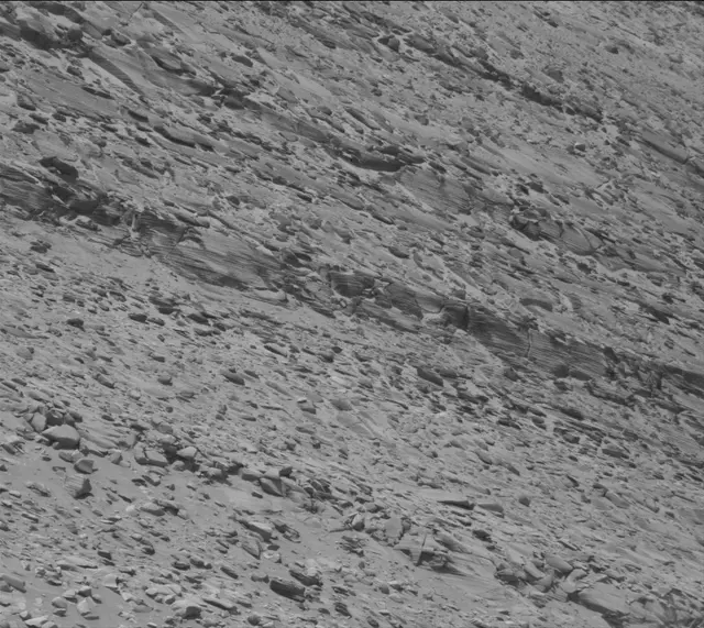 Sol 3983: Mast Camera (Mastcam)