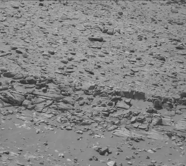 Sol 3983: Mast Camera (Mastcam)
