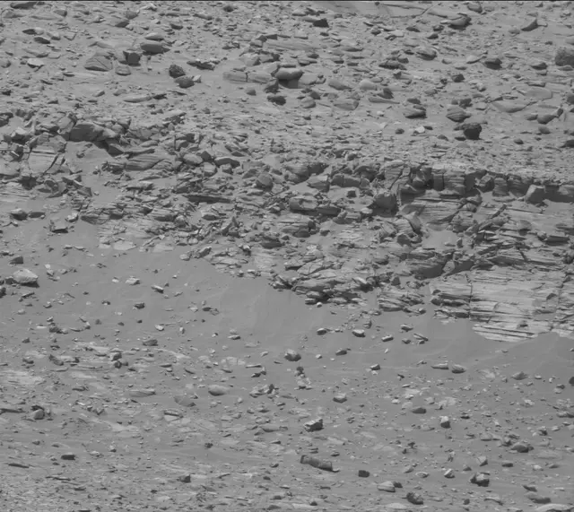 Sol 3983: Mast Camera (Mastcam)