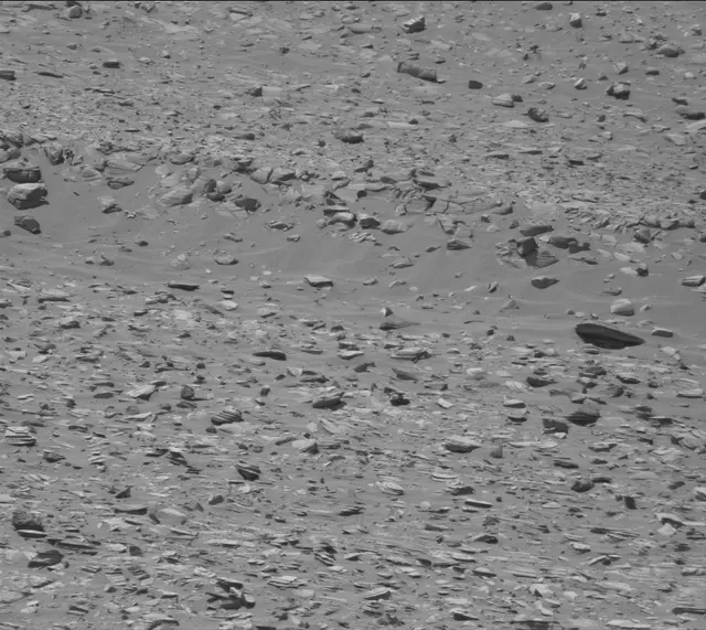 Sol 3983: Mast Camera (Mastcam)