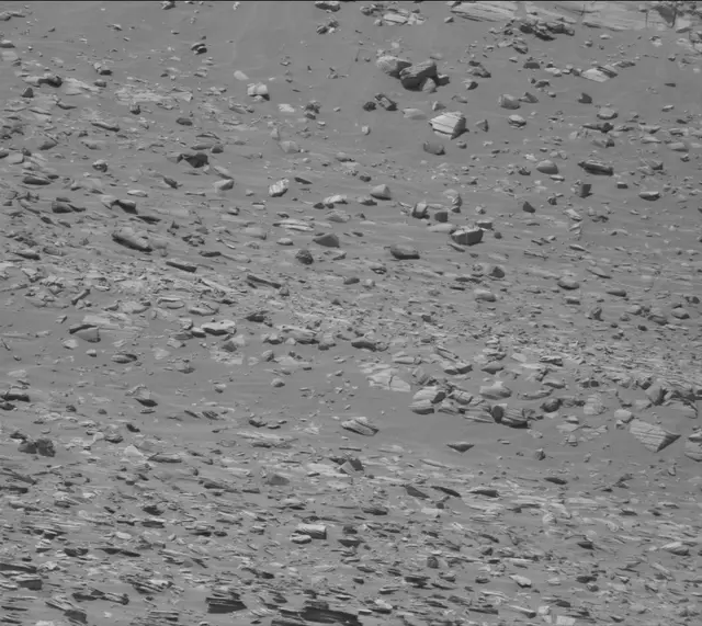Sol 3983: Mast Camera (Mastcam)