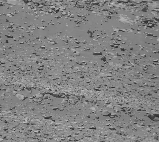 Sol 3983: Mast Camera (Mastcam)