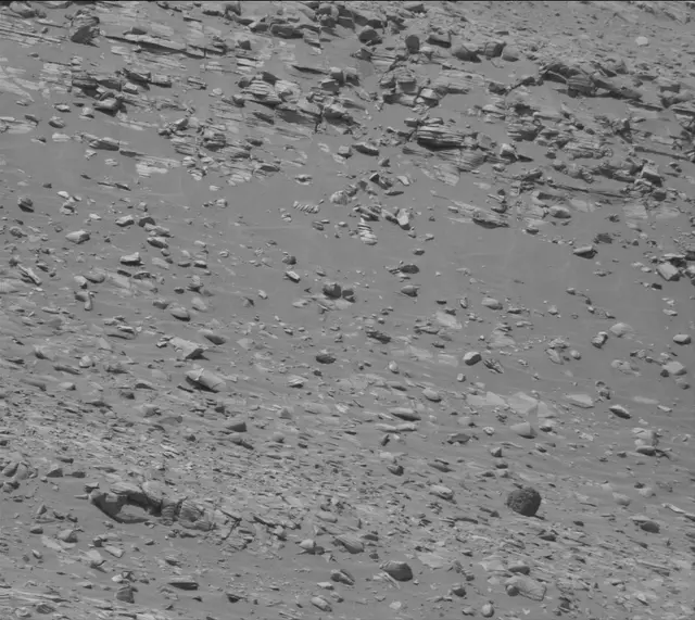 Sol 3983: Mast Camera (Mastcam)