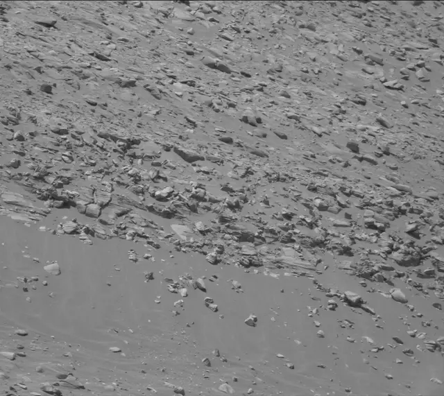 Sol 3983: Mast Camera (Mastcam)