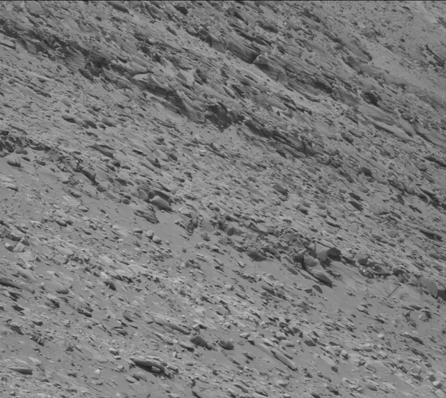 Sol 3983: Mast Camera (Mastcam)