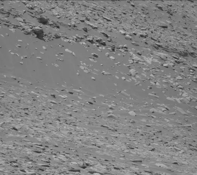 Sol 3983: Mast Camera (Mastcam)